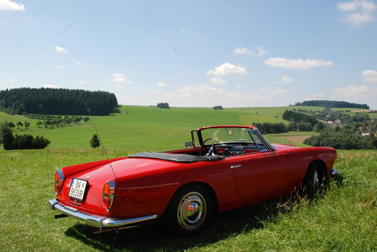 X. Classic Car Weekend